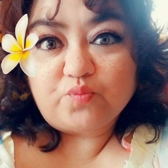 Meet your Posher, Debz - Picture 1 of 1